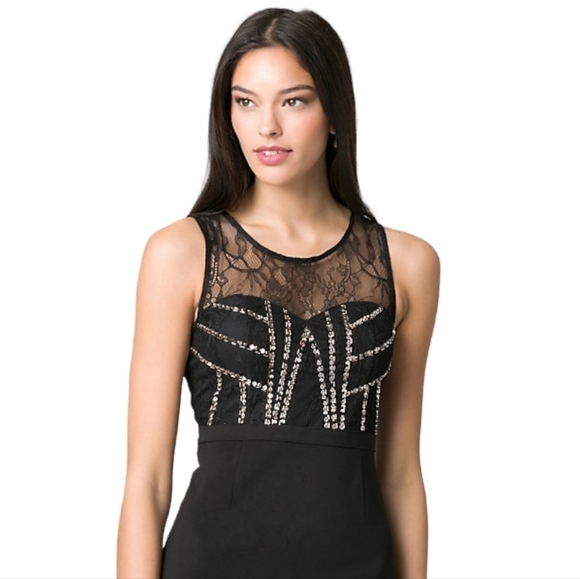 le chateau Dresses & Skirts - Le Chateau Lace And Gold Sequin Dress